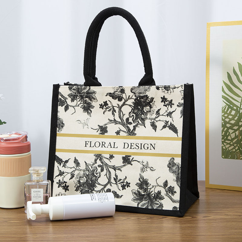 टोट बैग आधुनिक उपभोक्ताओं के लिए आवश्यक सहायक वस्तु क्यों बनते जा रहे हैं?